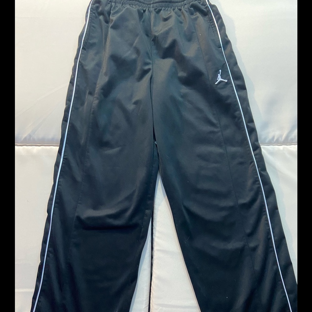 Youth XL (20) Jordan pants black with white trim